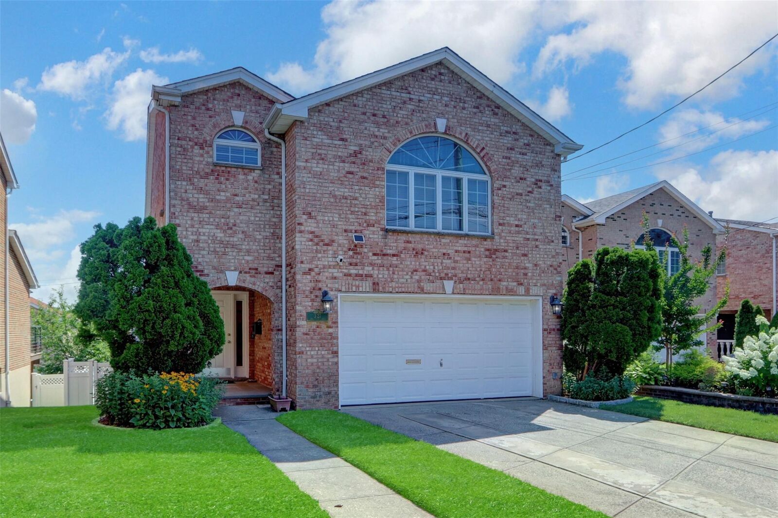 Property Photo: 3-27 Cresthaven Lane NY 11357