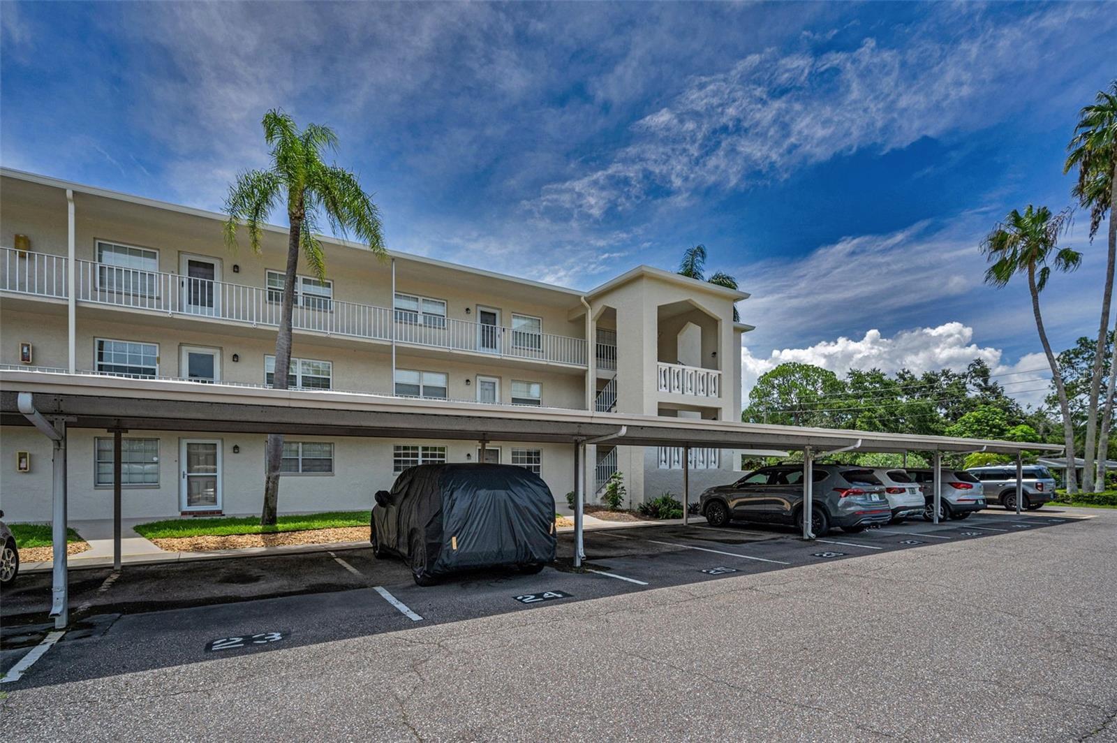 Property Photo: 970 Virginia Street 109 FL 34698