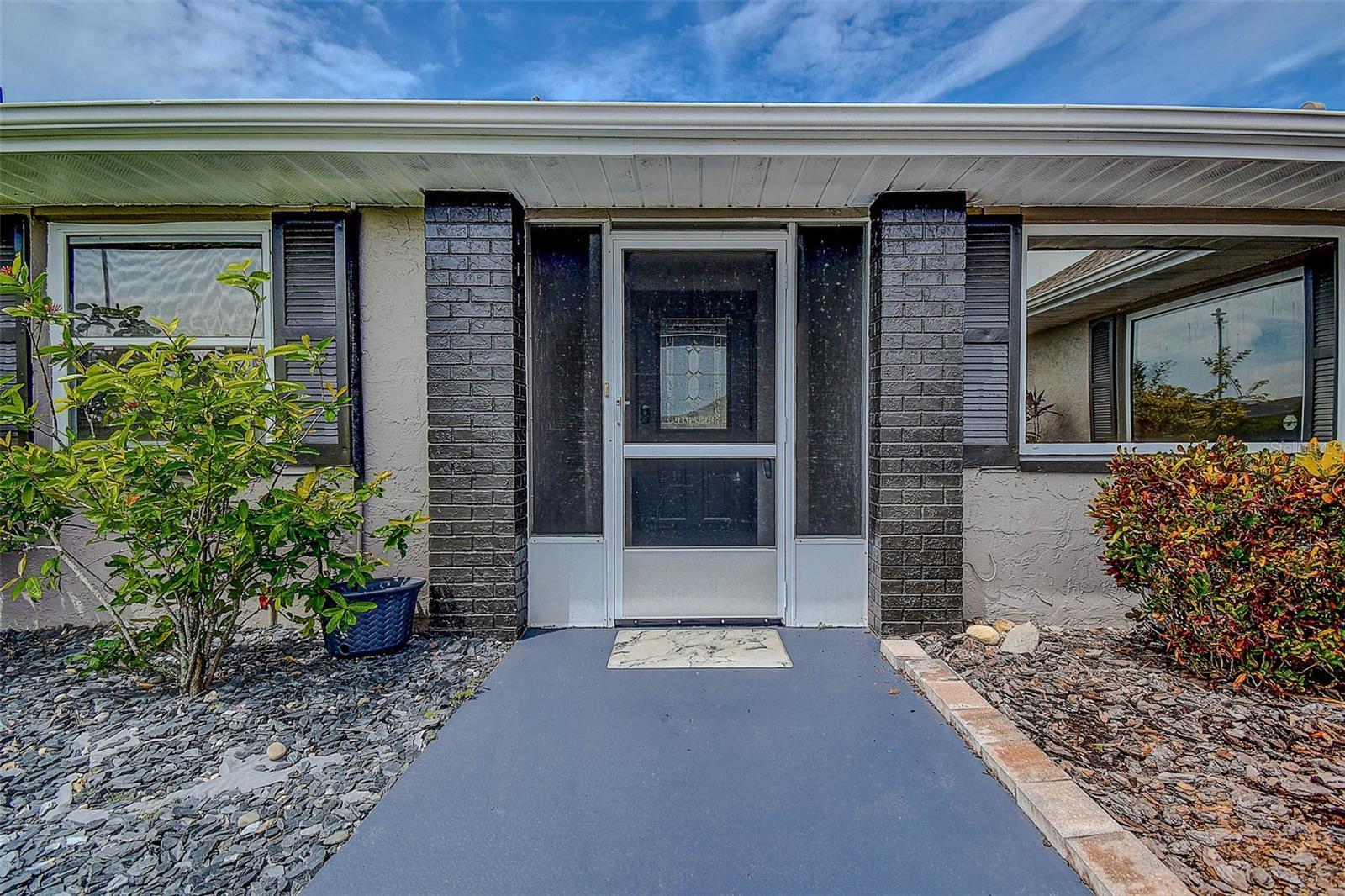 Property Photo:  1526 Fort Duquesna Drive  FL 33573 
