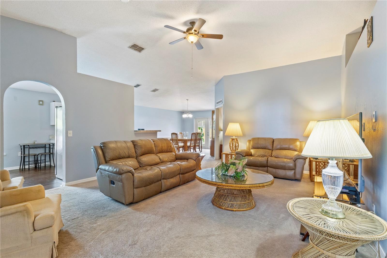 Property Photo: 7804 Country Chase Avenue FL 33810
