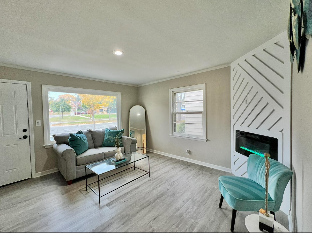 Property Photo:  8621 W Lisbon Ave  WI 53222 