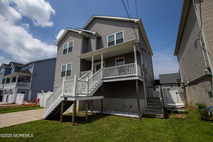 Property Photo:  725 Prospect Avenue  NJ 07735 