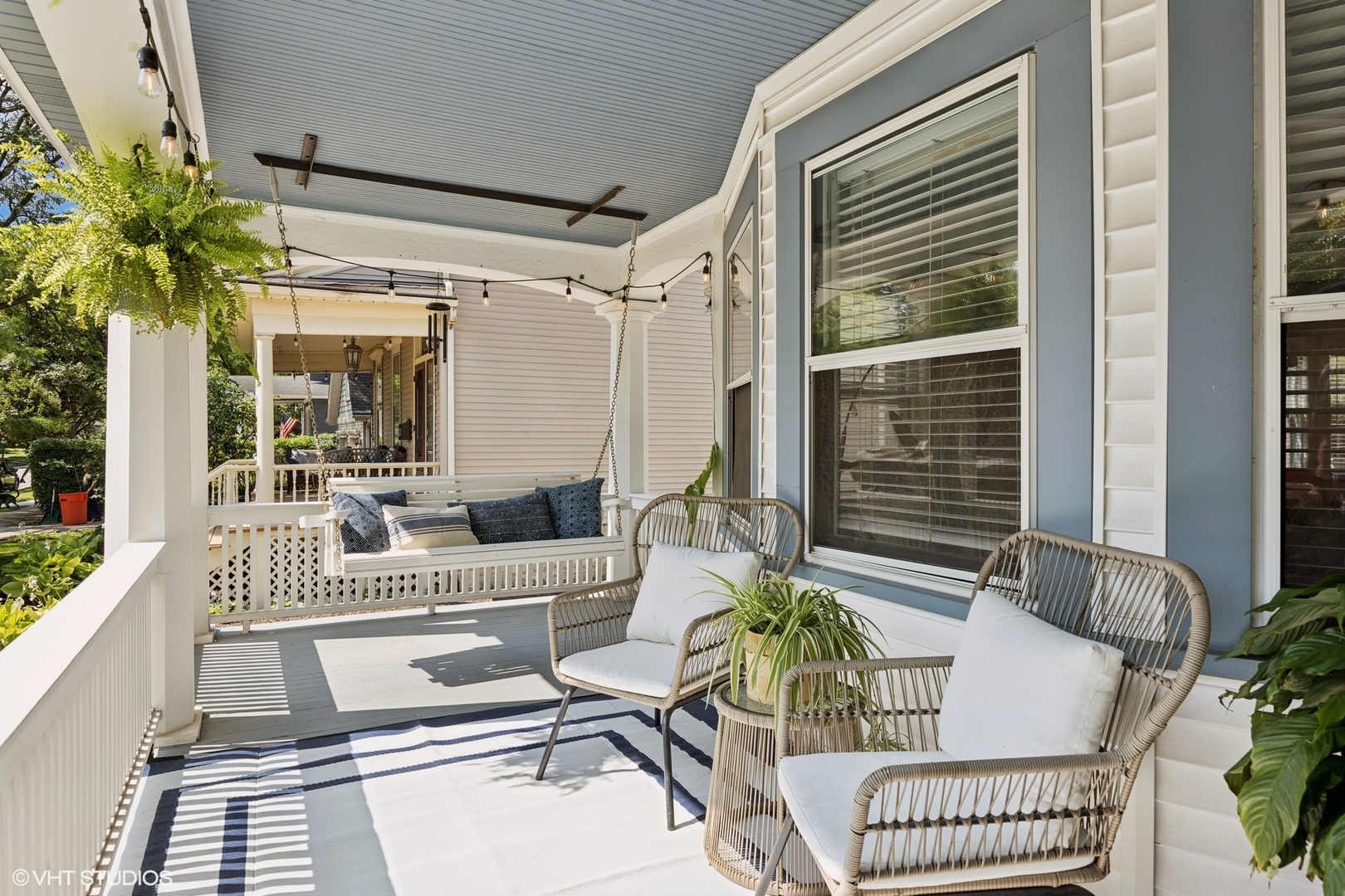 Property Photo: 336 S Madison Avenue IL 60525