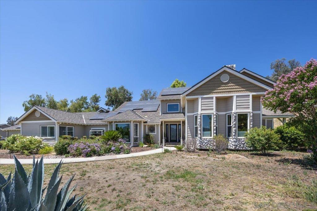 Property Photo: 30230 De Portola Rd CA 92592