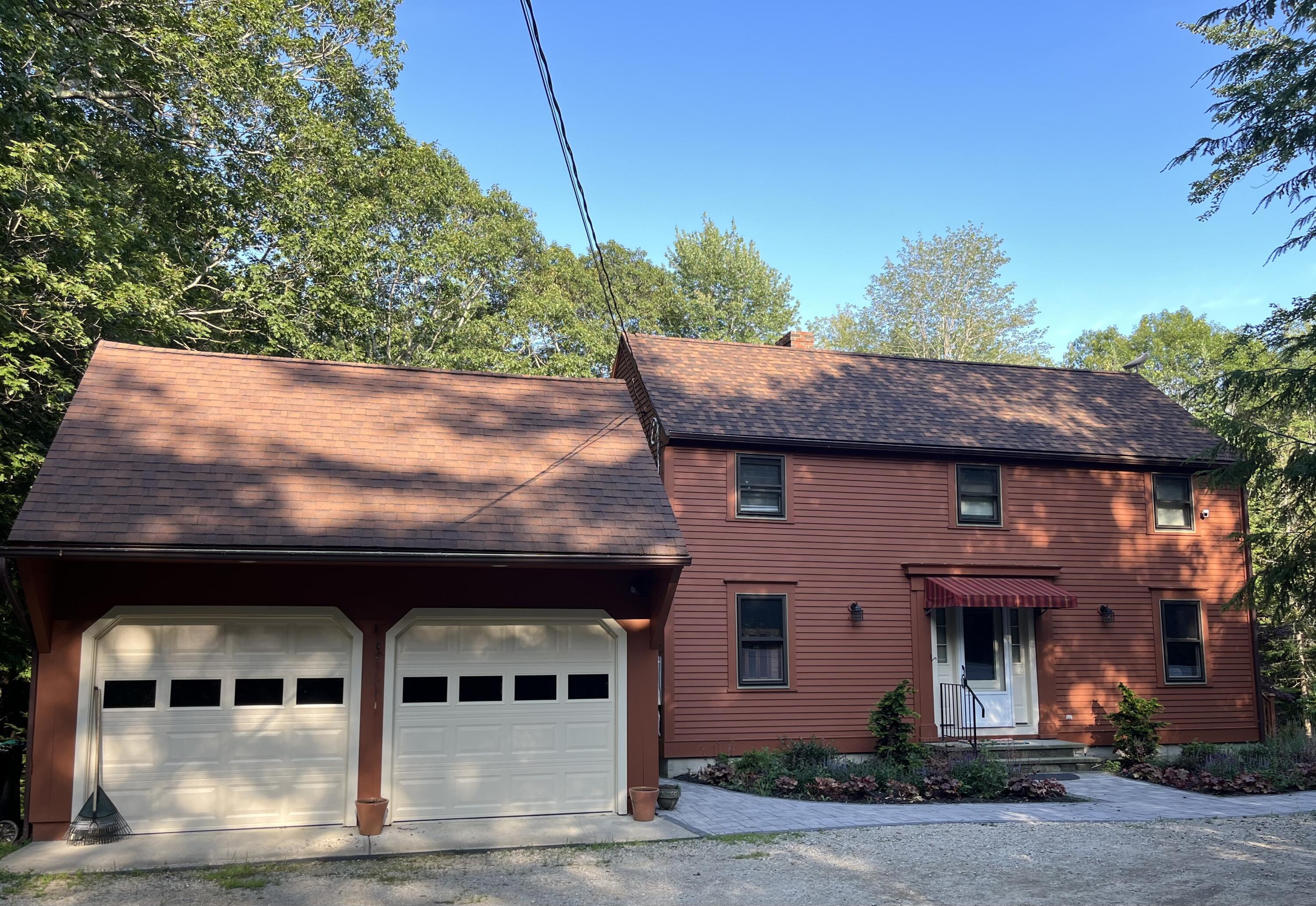 Property Photo: 9 Rusty Bucket Lane ME 04043