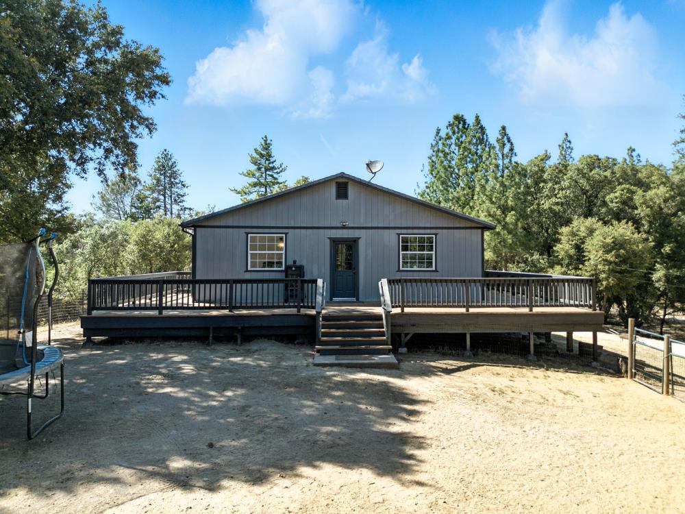 Property Photo: 2700 Freshwater Lane CA 95623