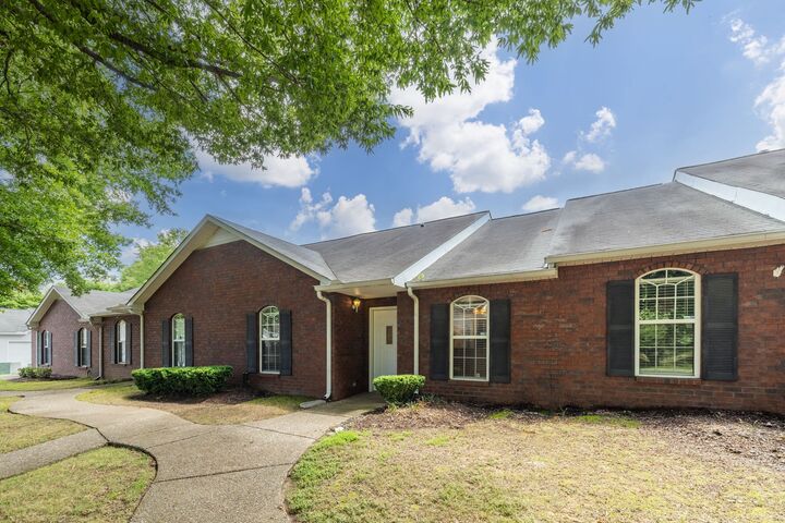 Property Photo: 3911 Dodson Chapel Rd 39 TN 37076