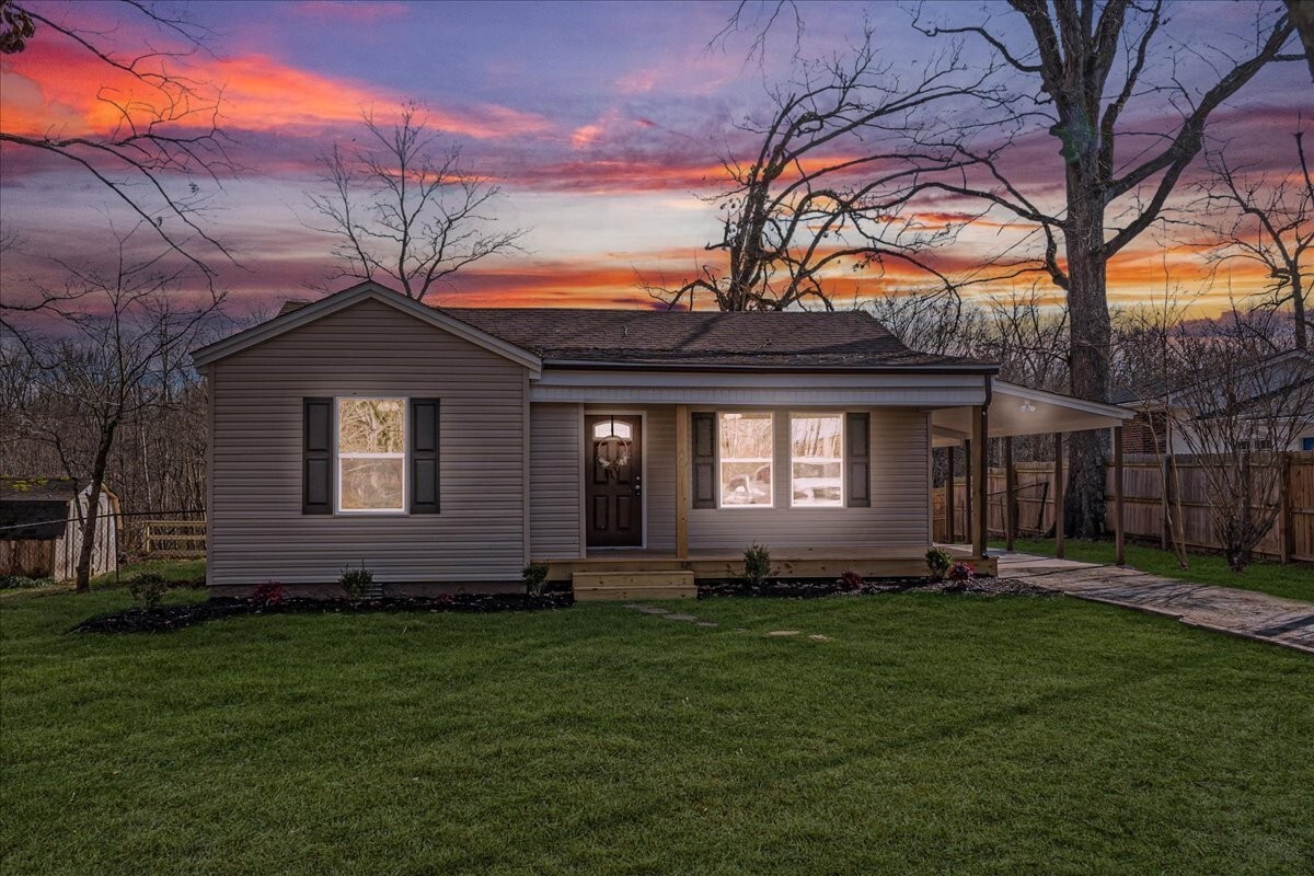 Property Photo: 252 Fredonia Rd TN 37355
