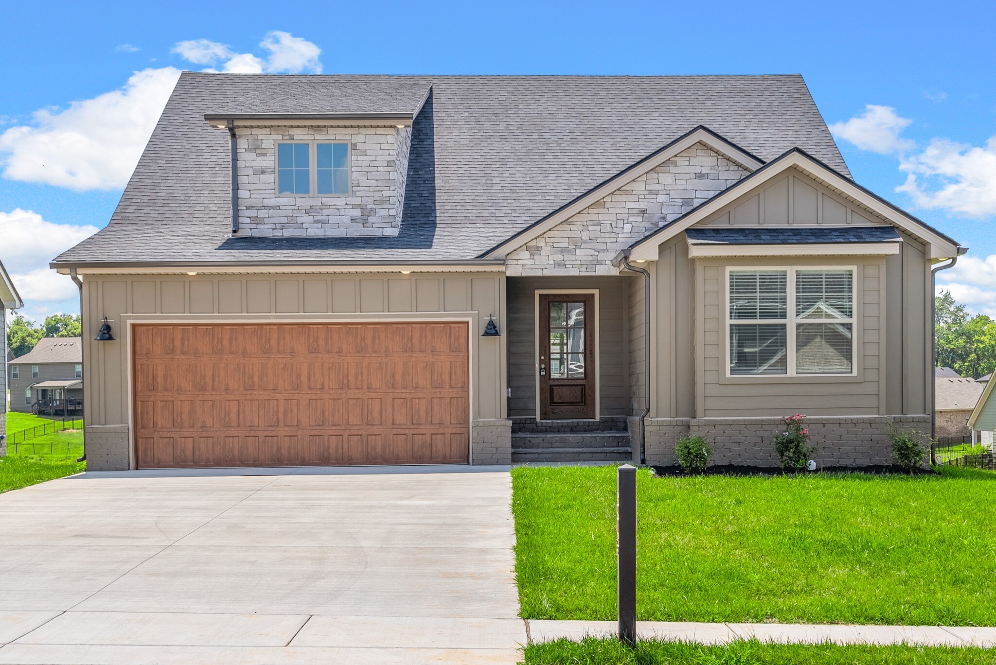 Property Photo: 1605 Collins View Way TN 37043