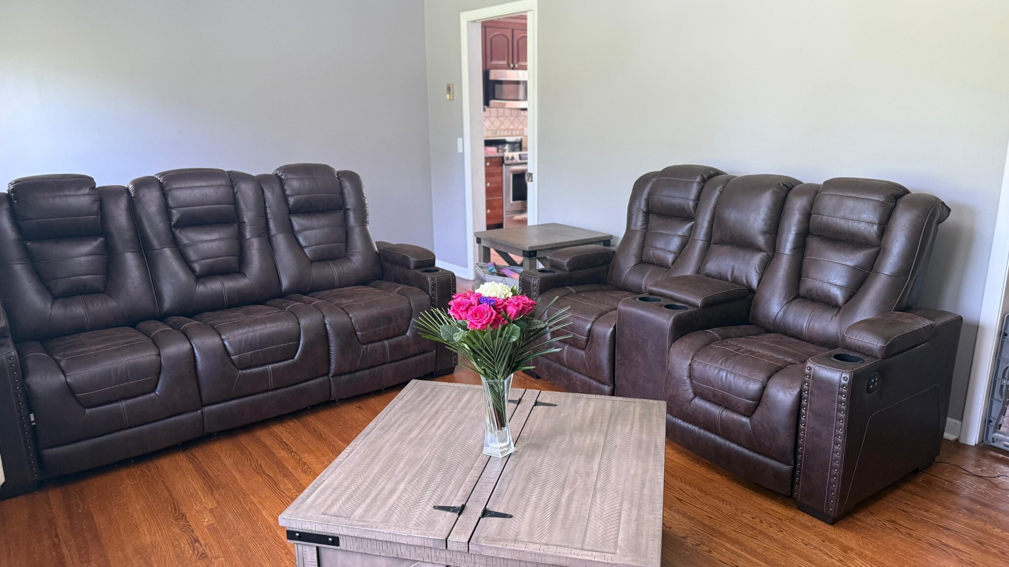 Property Photo: 147 Lake Terrace Dr TN 37075