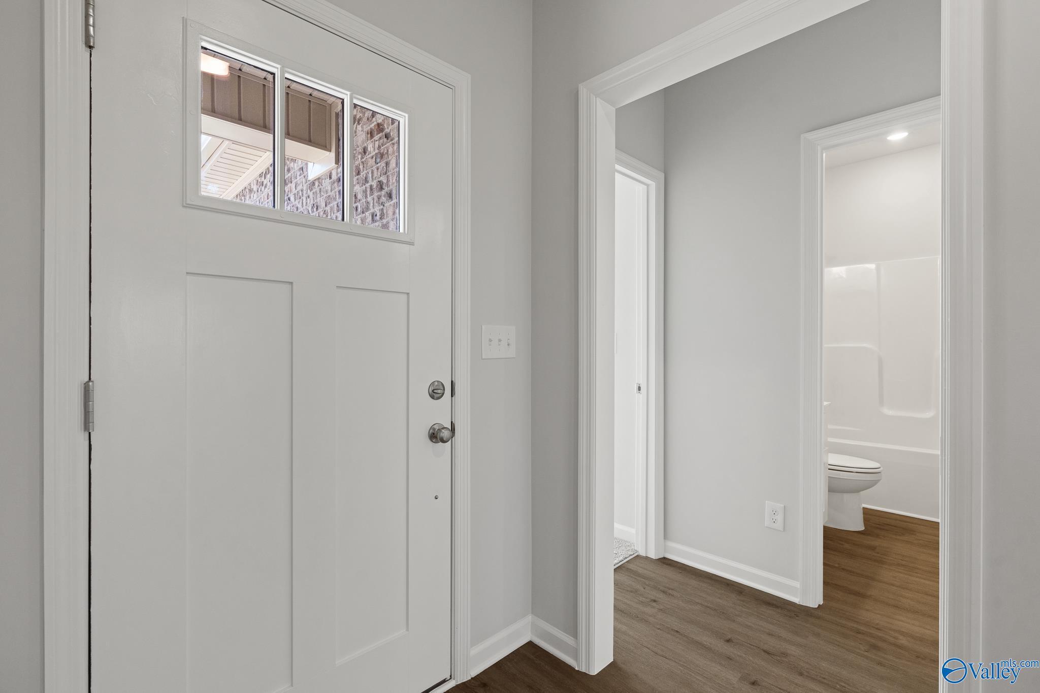 Property Photo:  113 Huffman Street  AL 35750 