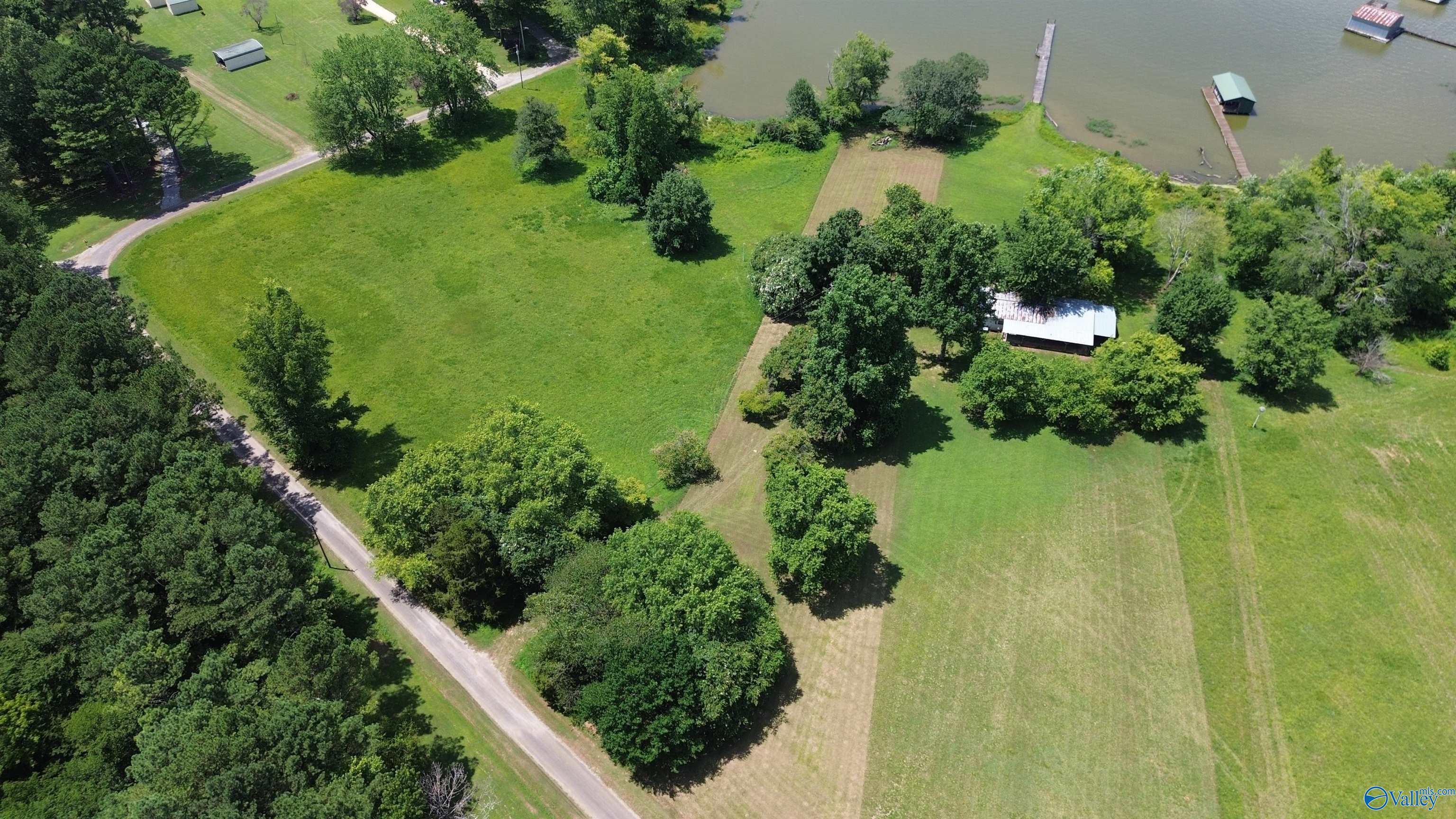 Property Photo:  5 Adah Avenue  AL 35614 