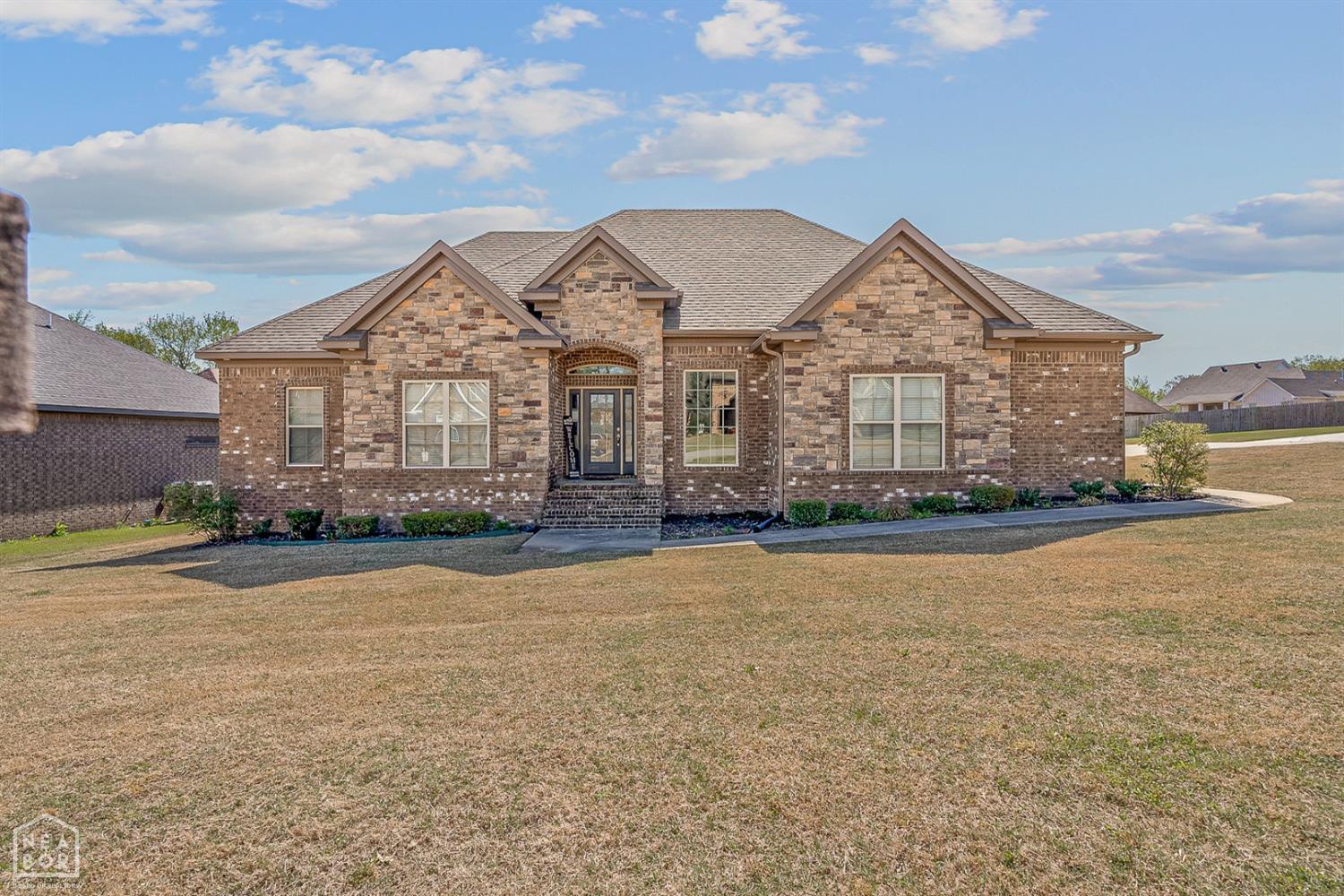 Property Photo: 5016 Rockport Drive AR 72404