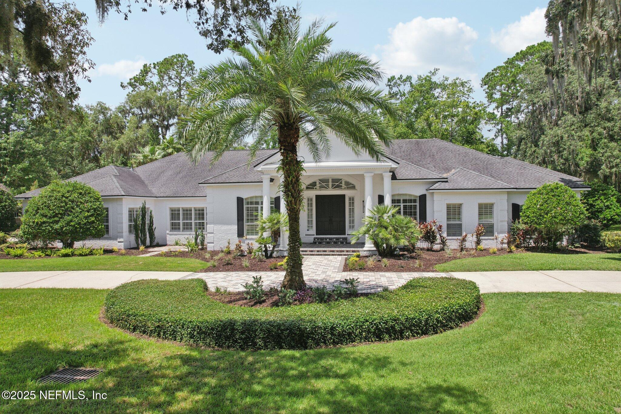 Property Photo: 12844 Bay Plantation Drive FL 32223
