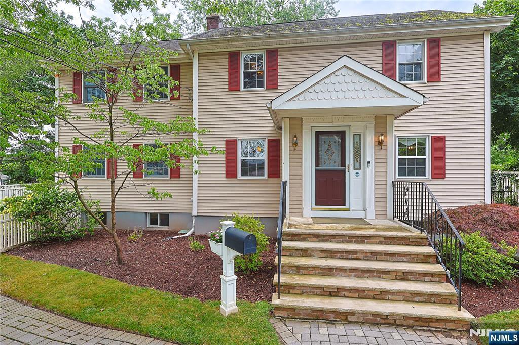 139 Gordon Street  Ridgefield Park NJ 07660 photo