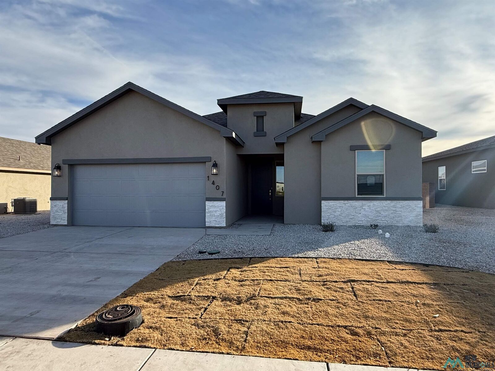 Property Photo: 1407 Weatherby Avenue NM 88210