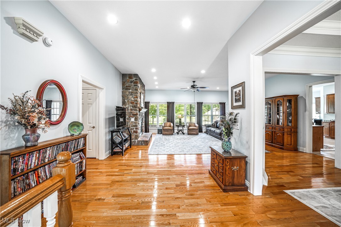 Property Photo: 11383 Rolling Meadows Drive OH 44231