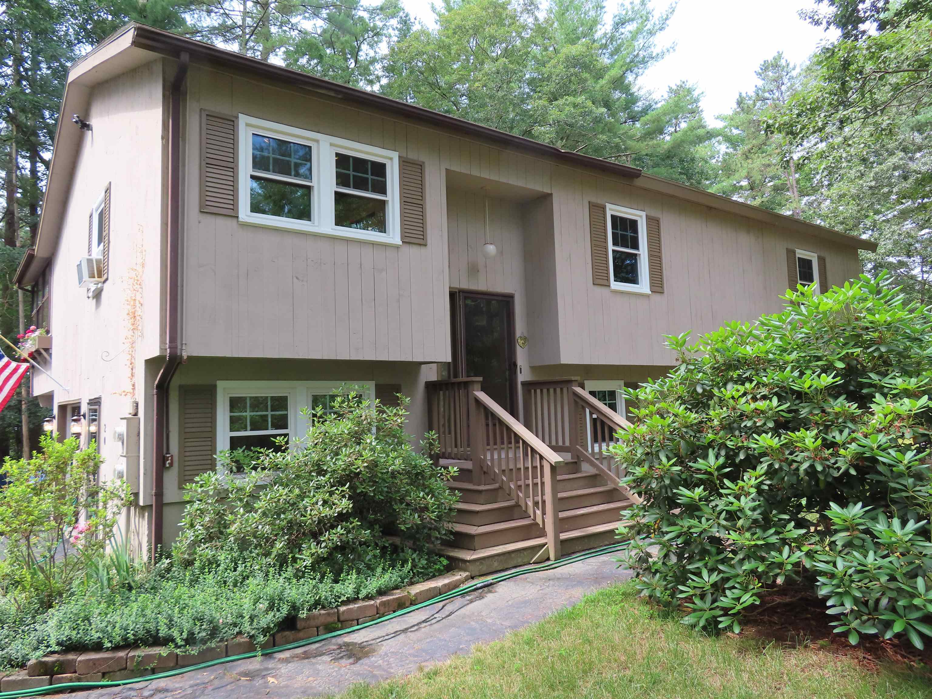 20 Princeton Street  Windham NH 03087 photo