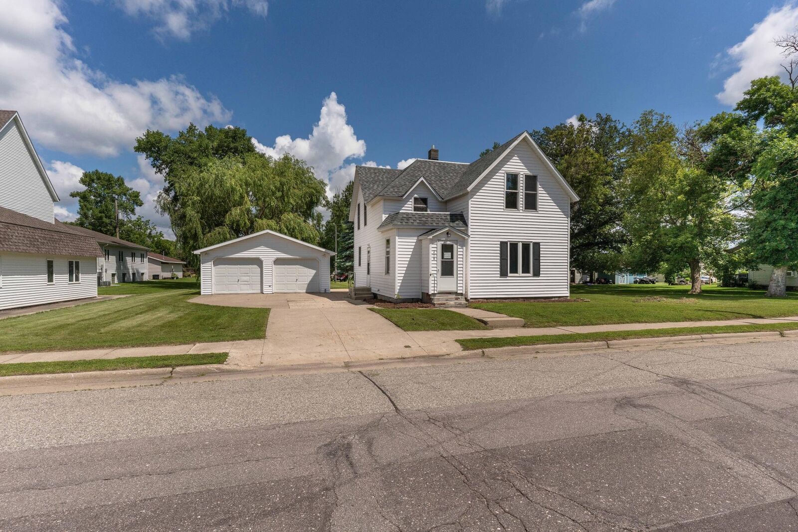 Property Photo:  218 E Main Street  MN 56323 