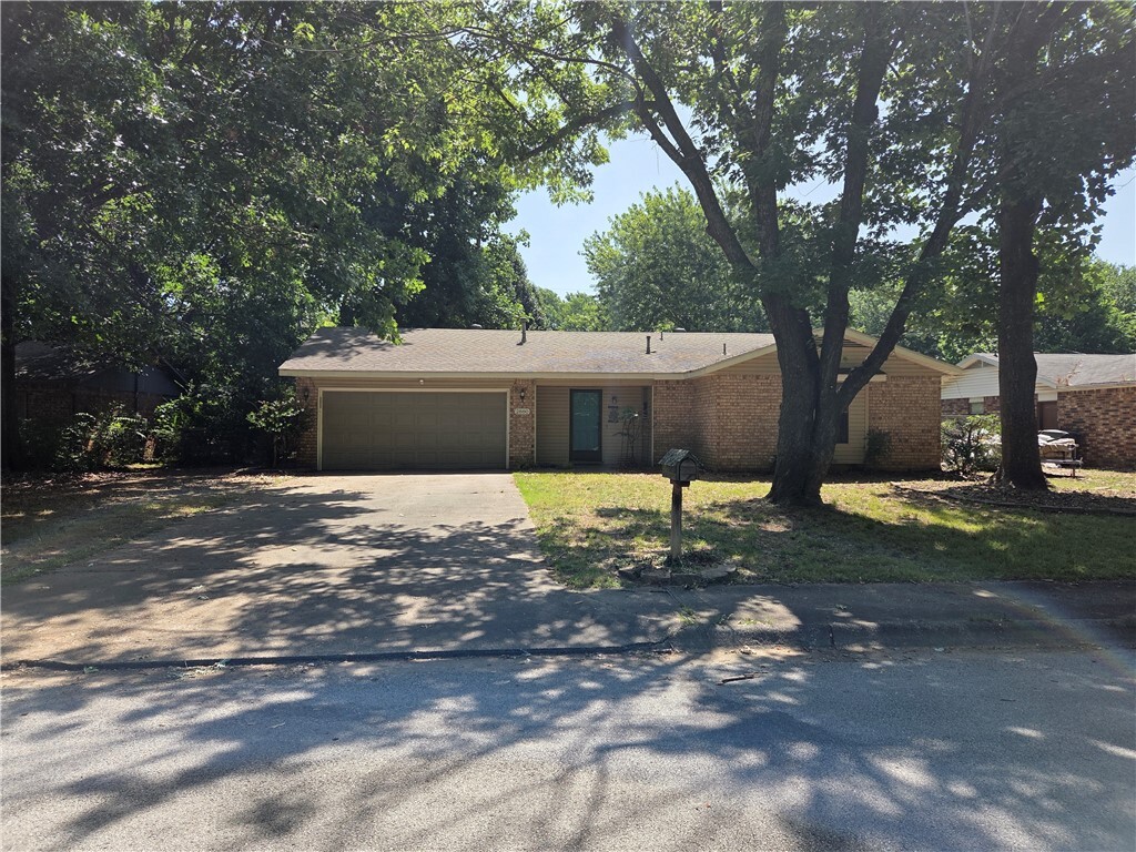 2880 N Sunny Lane  Fayetteville AR 72703 photo