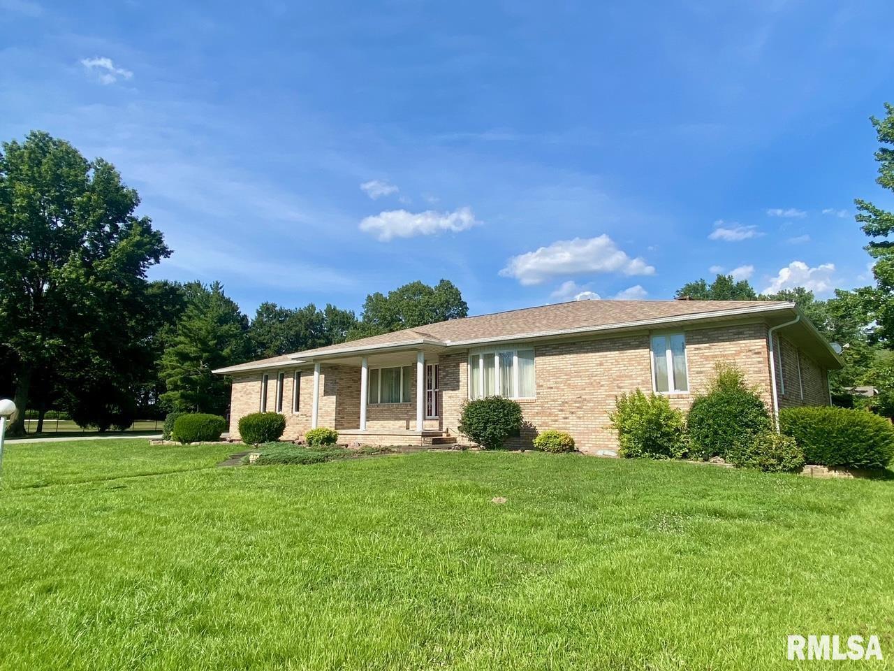 Property Photo: 117 N Plains Avenue IL 62959
