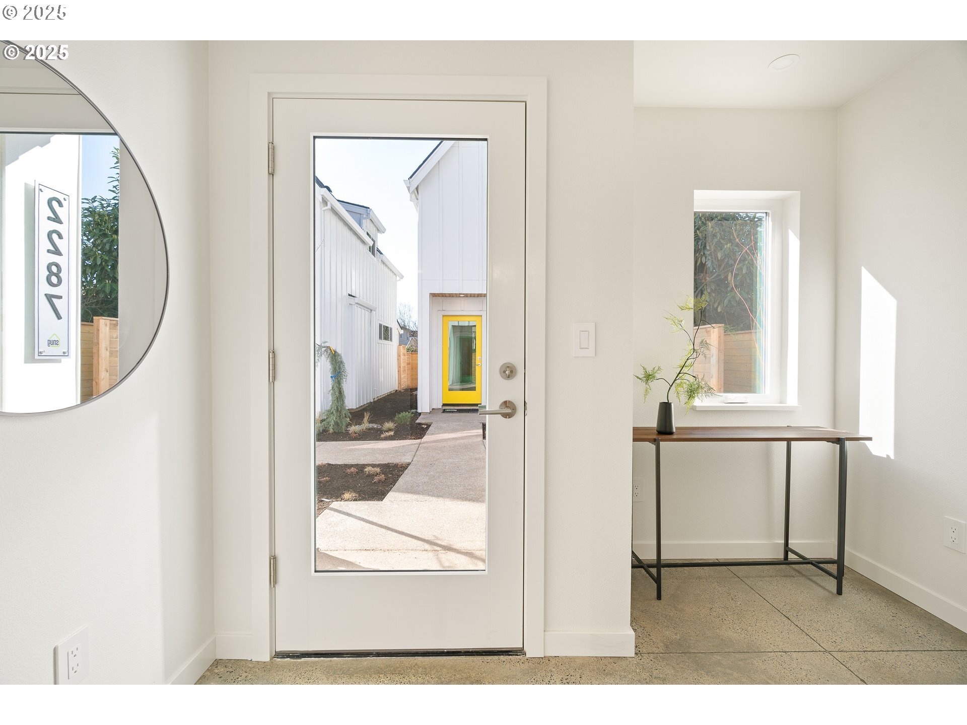 Property Photo: 2291 N Humboldt St OR 97217