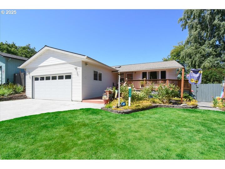 Property Photo: 7506 NW 13th Ave WA 98665