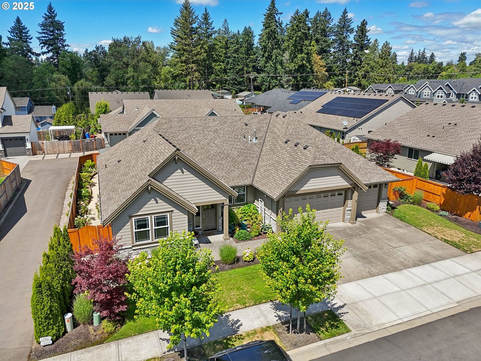 Property Photo:  12975 SE Sprout Ln  OR 97222 