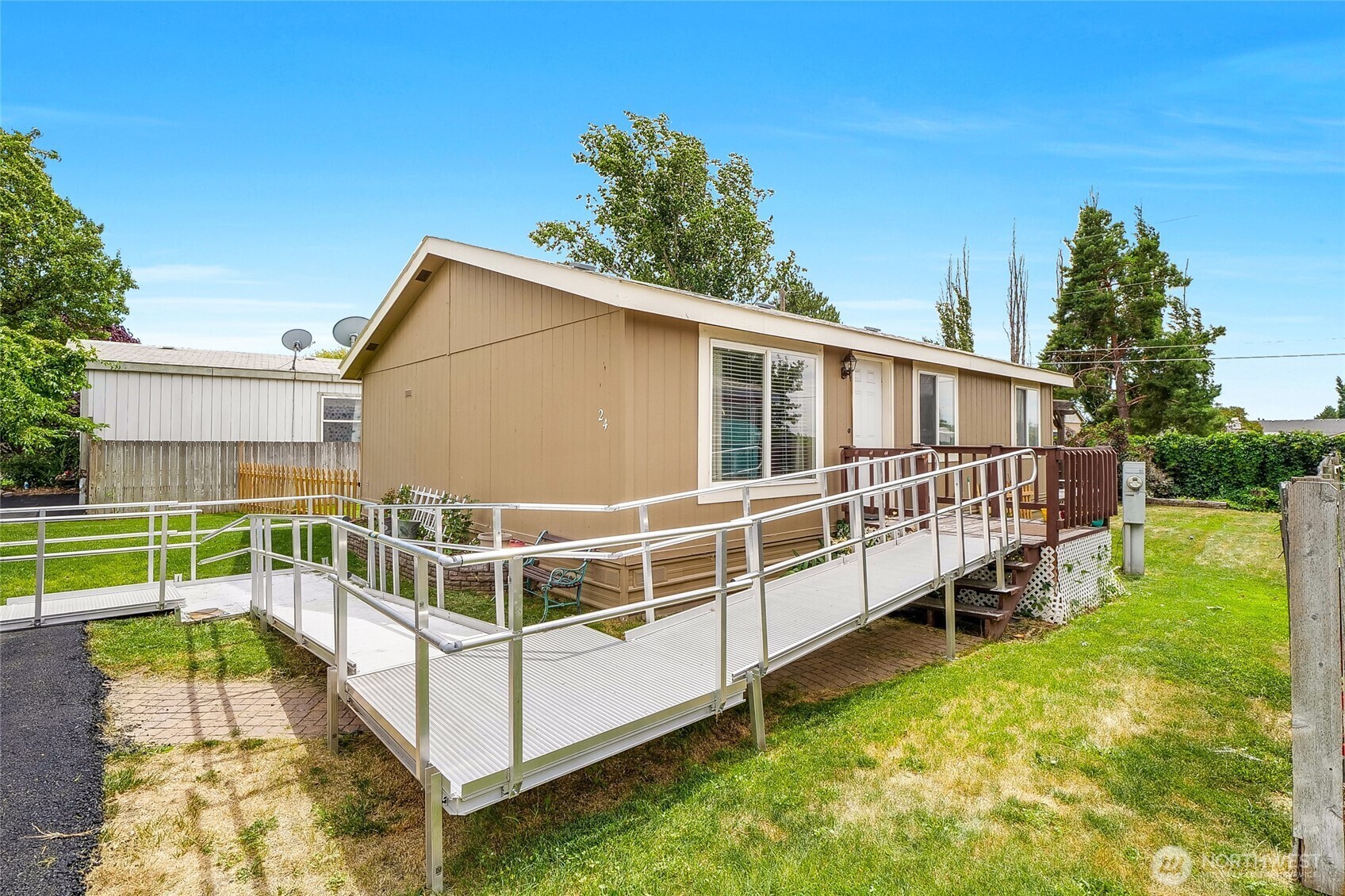 Property Photo: 3211 W Wapato Drive 24 WA 98837