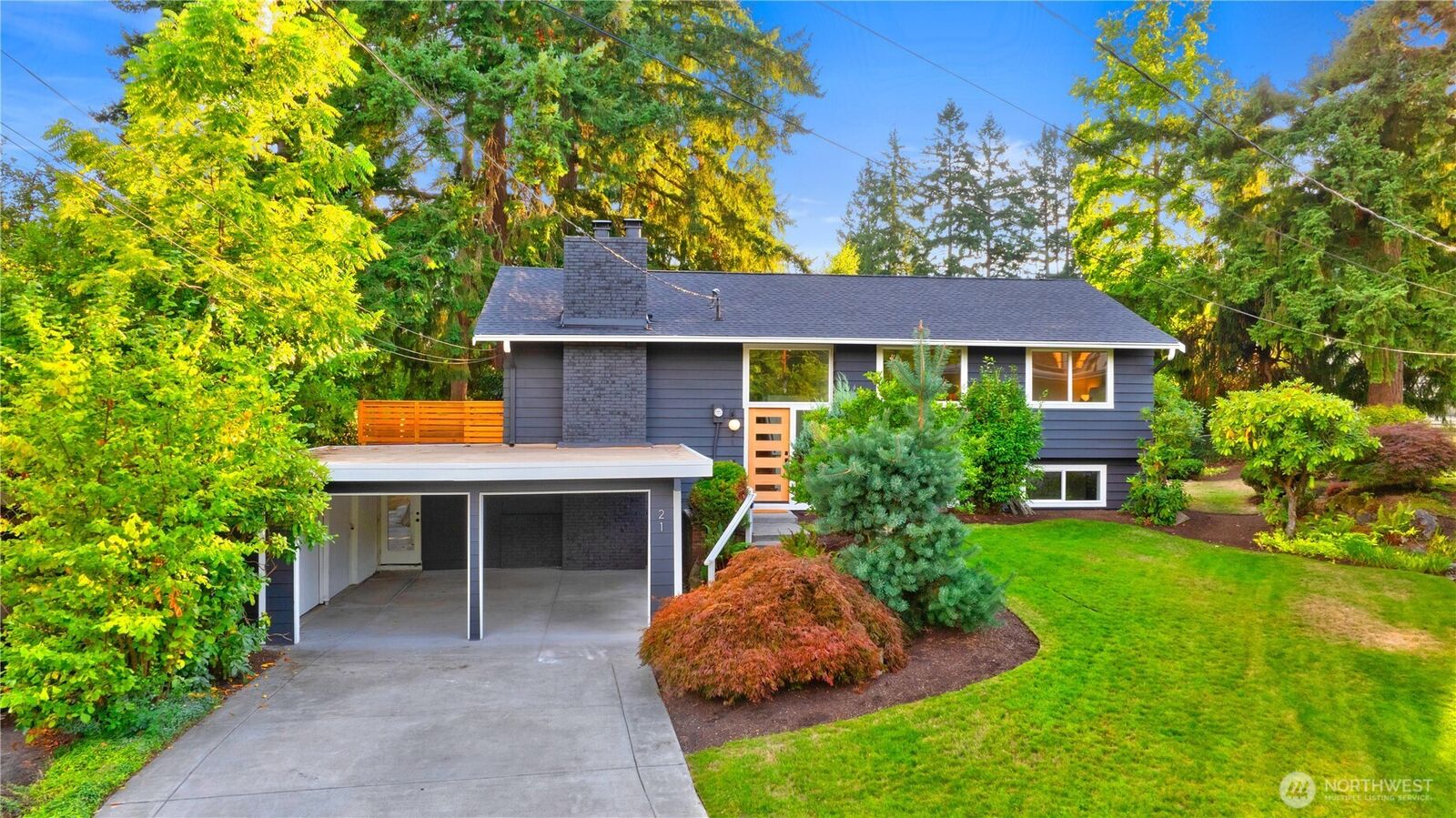 Property Photo: 21 165th Avenue SE WA 98008