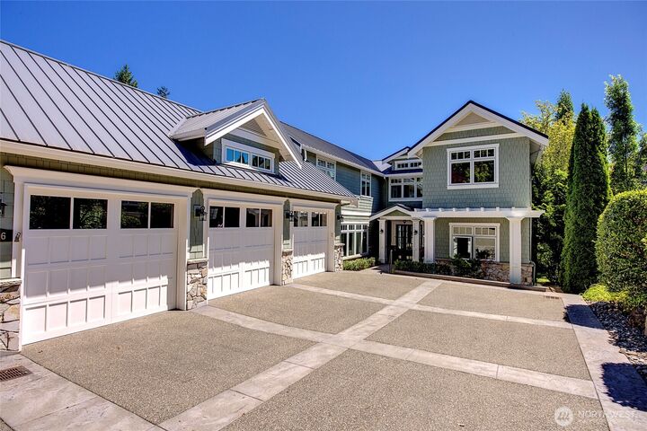 Property Photo: 8066 Avalon Place WA 98040