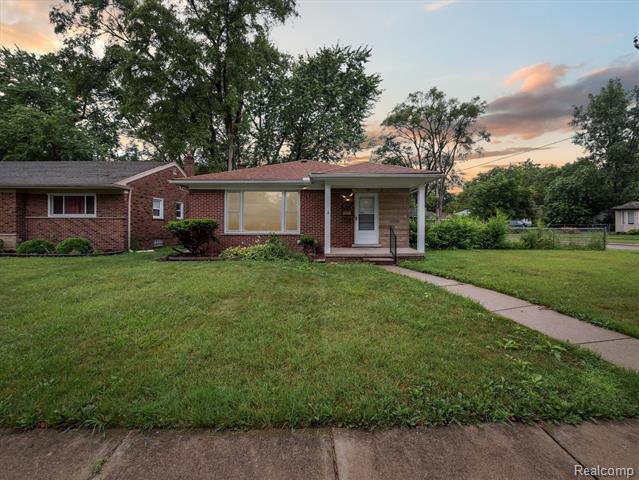 23161 Gardner Street  Oak Park MI 48237 photo