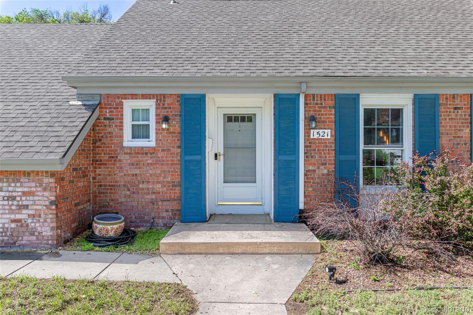 Property Photo:  1521 Columbine Boulevard  CO 80907 