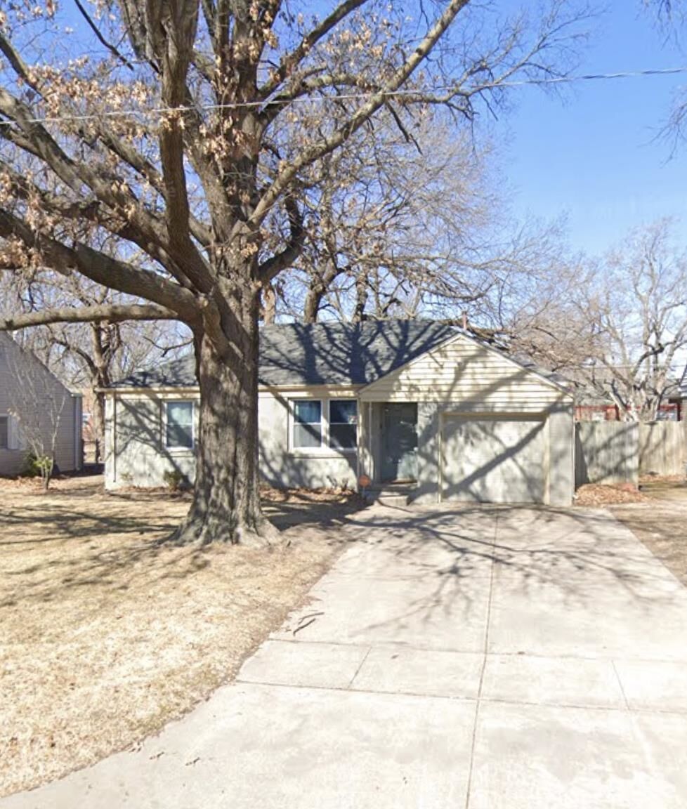 Property Photo: 709 S Drury Ln KS 67207