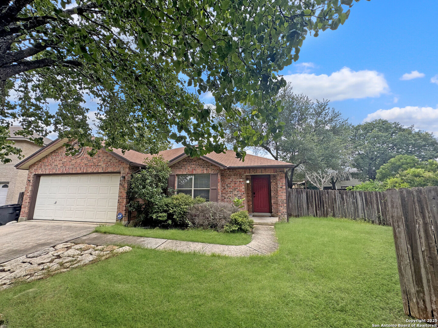 Property Photo: 6303 Regency Crest TX 78249