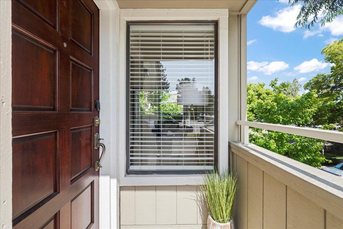 Property Photo: 1710 Braddock Court CA 95125