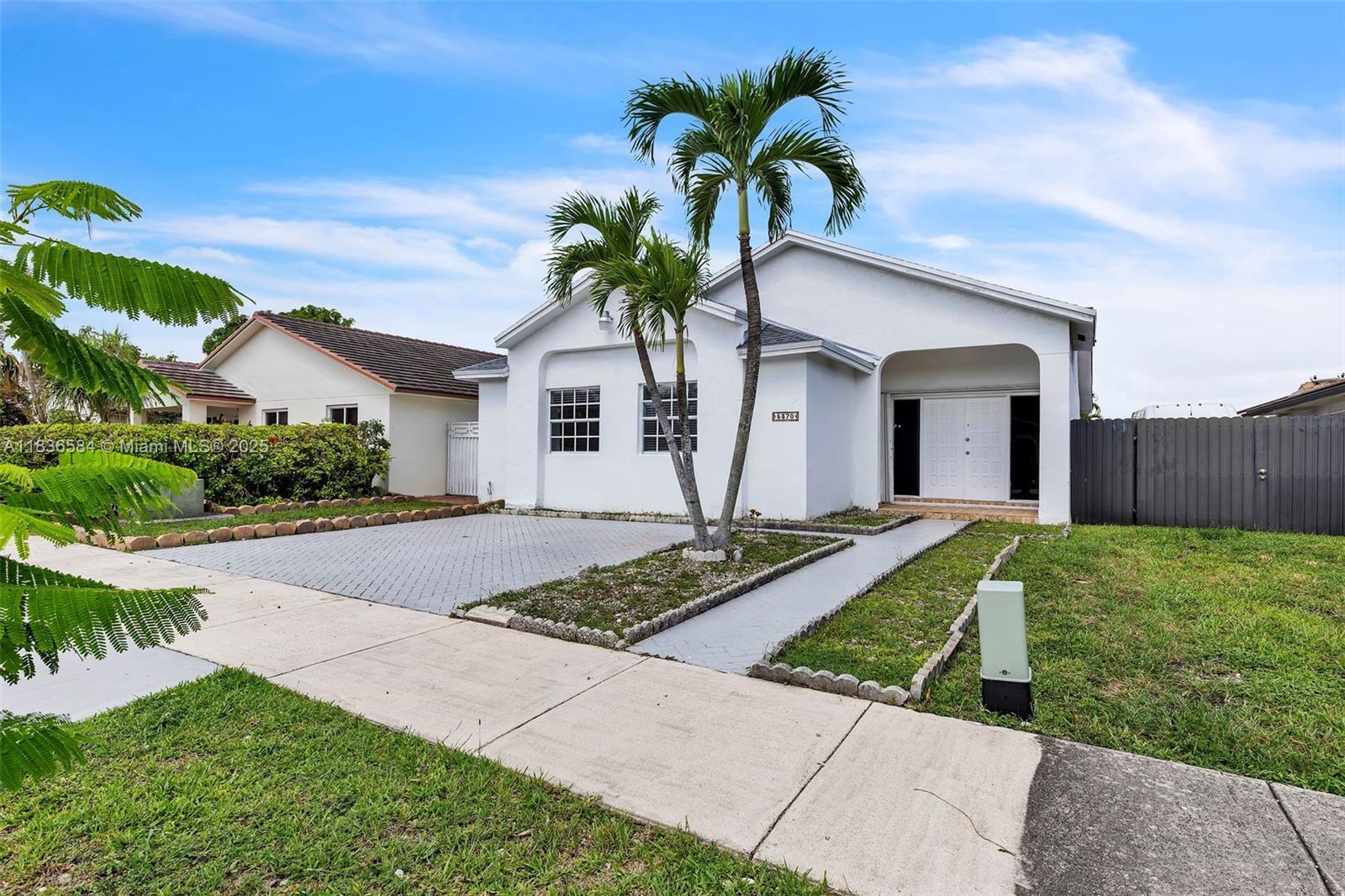 Property Photo: 5370 SW 144th Ave FL 33175