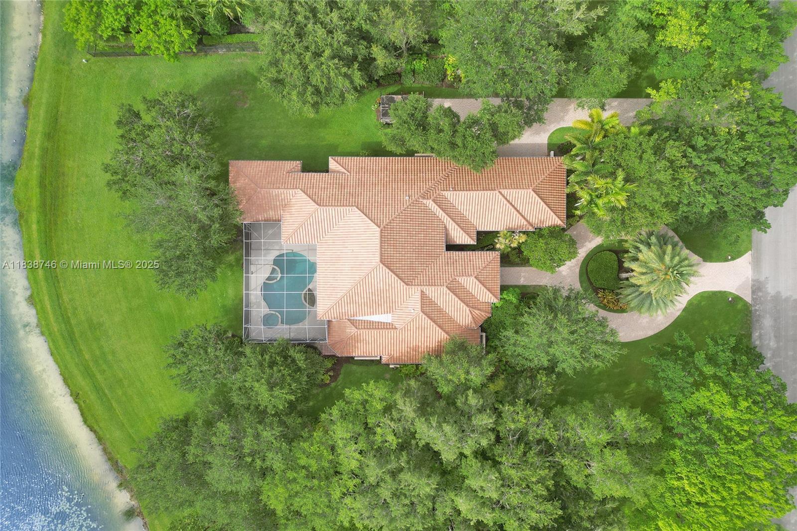 Property Photo:  3833 Pine Lake Dr  FL 33332 