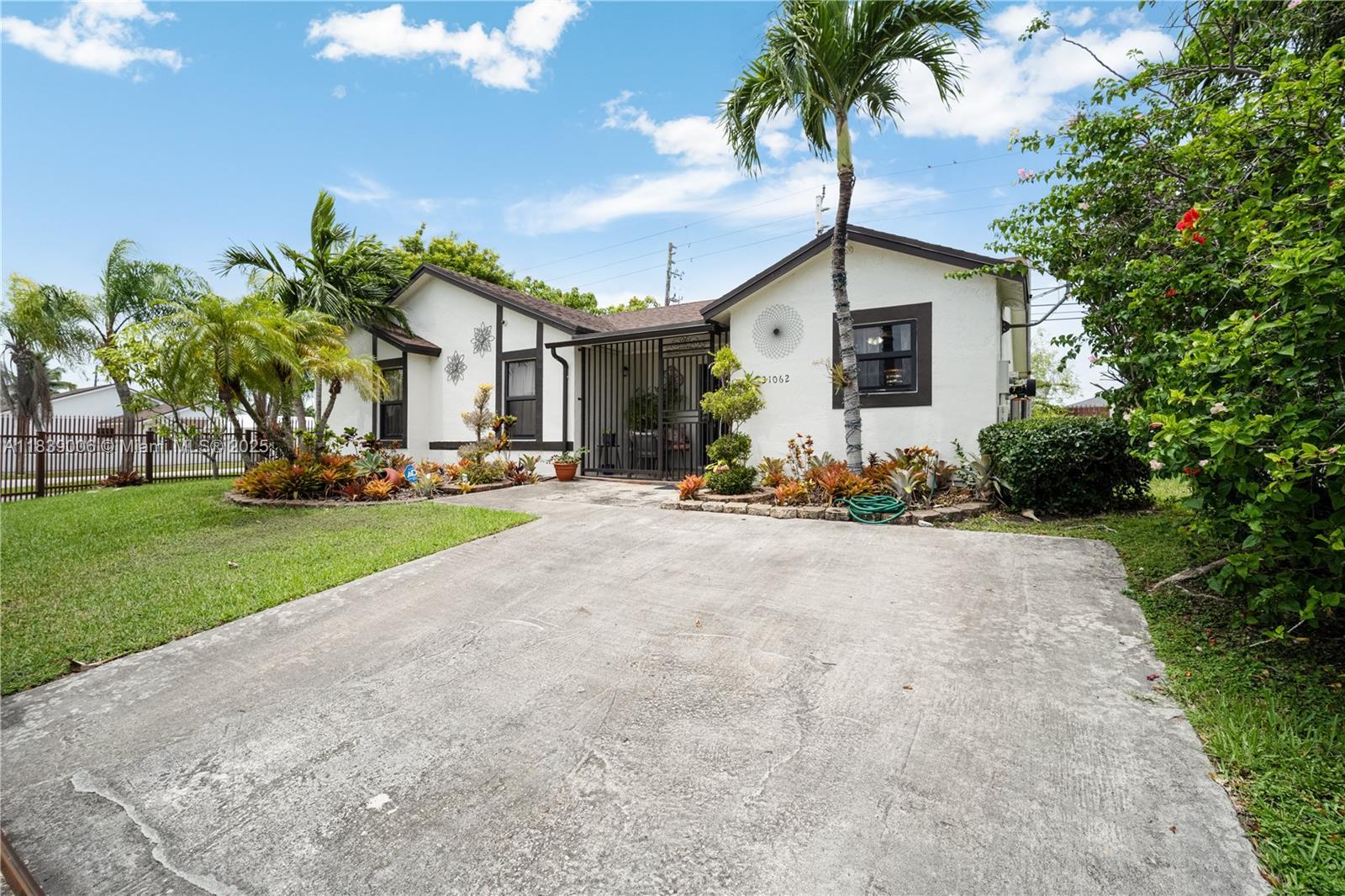Property Photo: