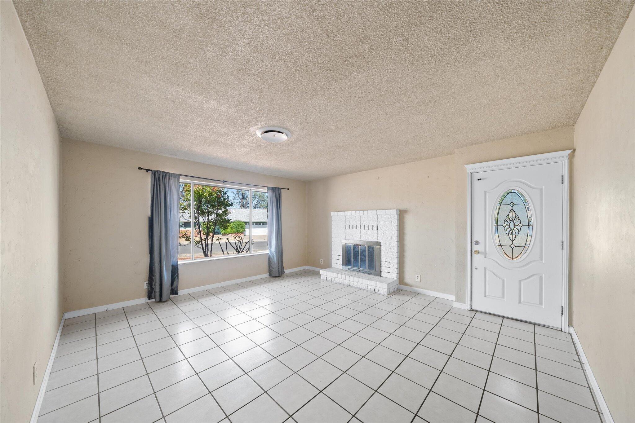 Property Photo: 3255 Winding Way CA 96003
