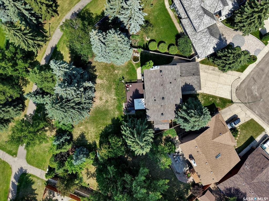 Property Photo:  410 Whitewood Bay  SK S7J 4K6 