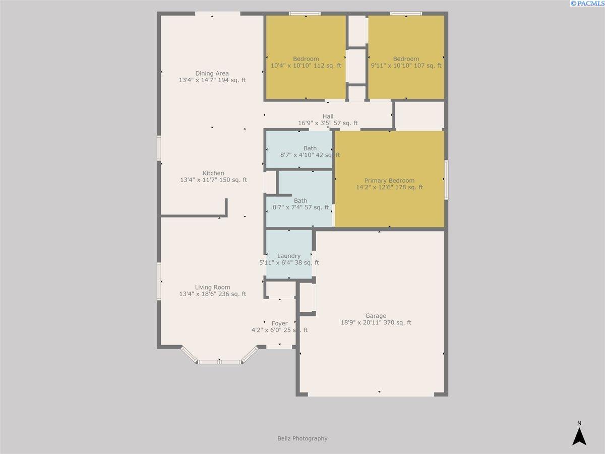 Property Photo: 8308 Langara Dr WA 99301