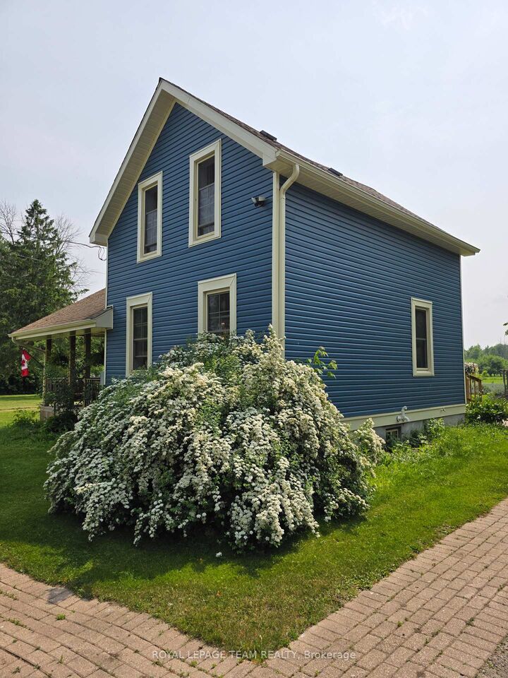 Property Photo: 52 Main Street ON K0G 1N0