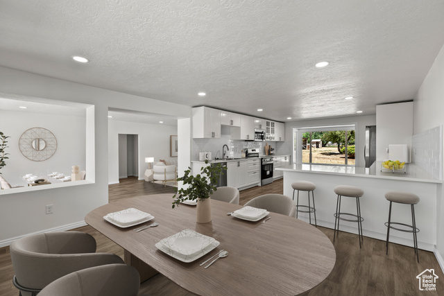 Property Photo: 1175 E 900 N UT 84043