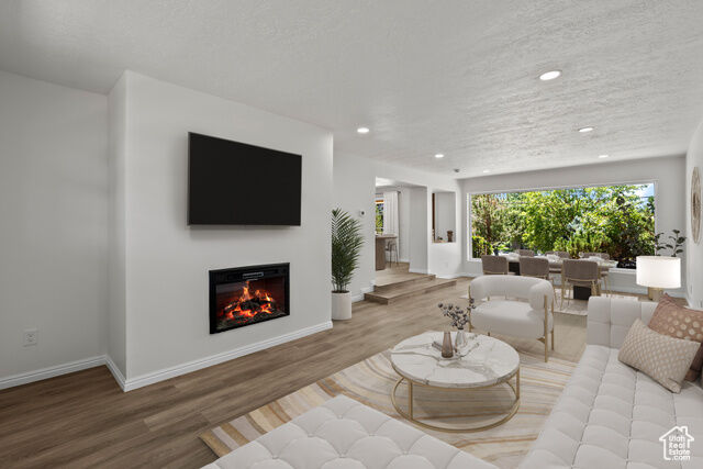 Property Photo:  1175 E 900 N  UT 84043