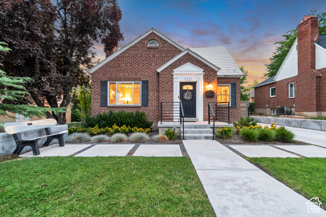 1221 E 800 S  Salt Lake City UT 84102 photo