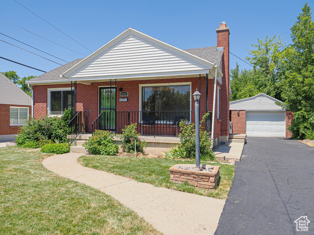 Property Photo:  2375 E Redondo Ave  UT 84108 