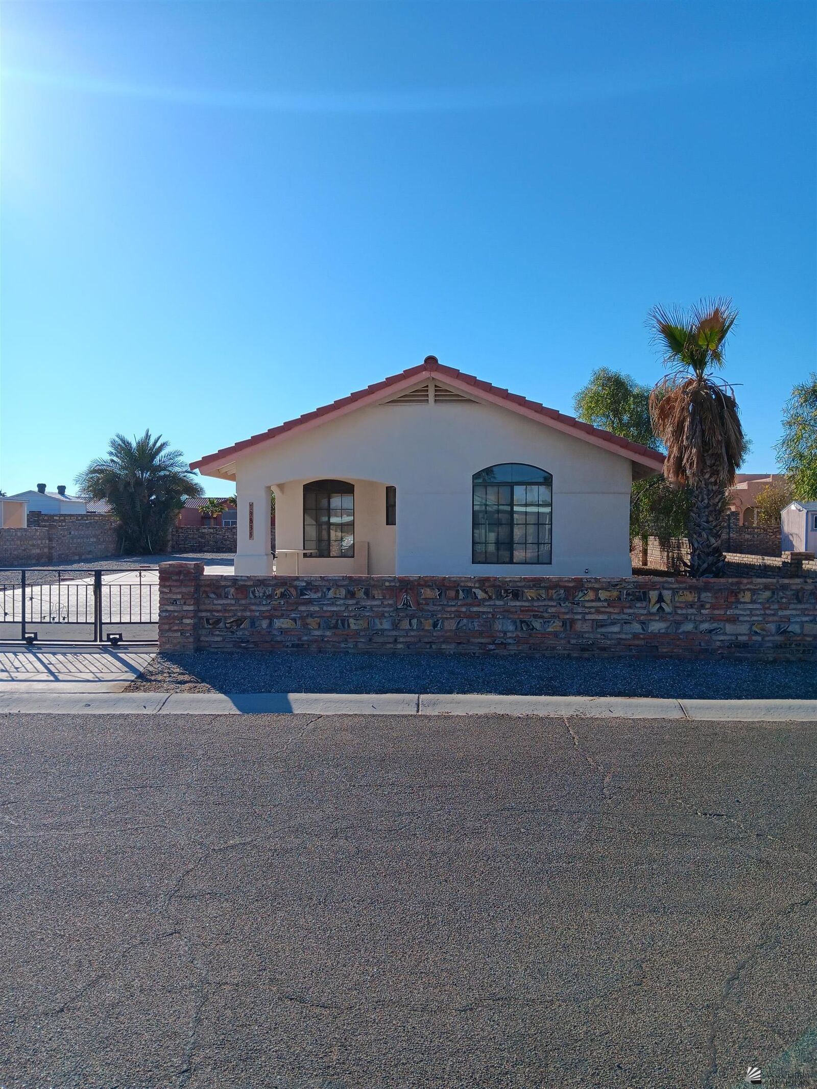 Property Photo: 13835 E 51 Ln AZ 85367