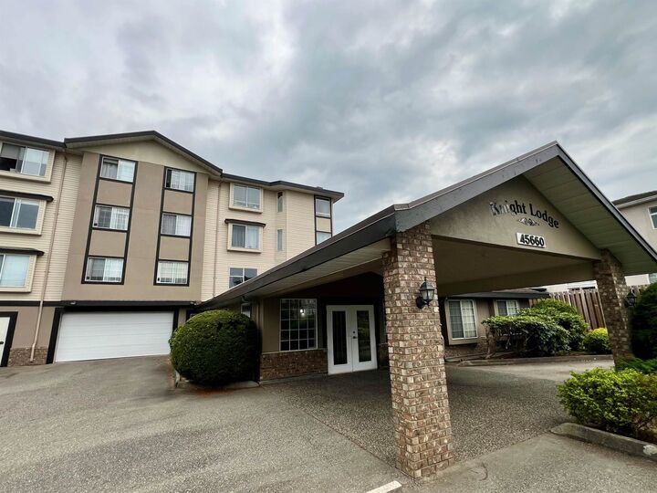 Photo de la propriété:  45660 Knight Road 207  BC V2R 2X4 