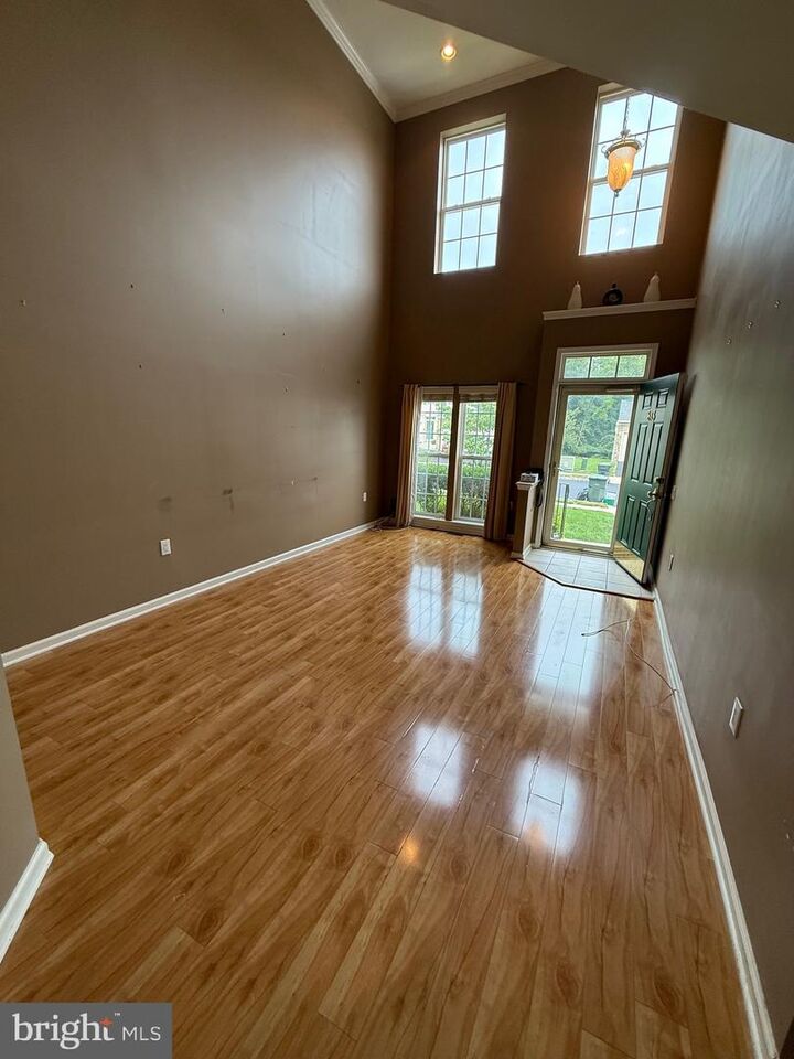 Property Photo:  813 Geranium Drive  PA 18976 